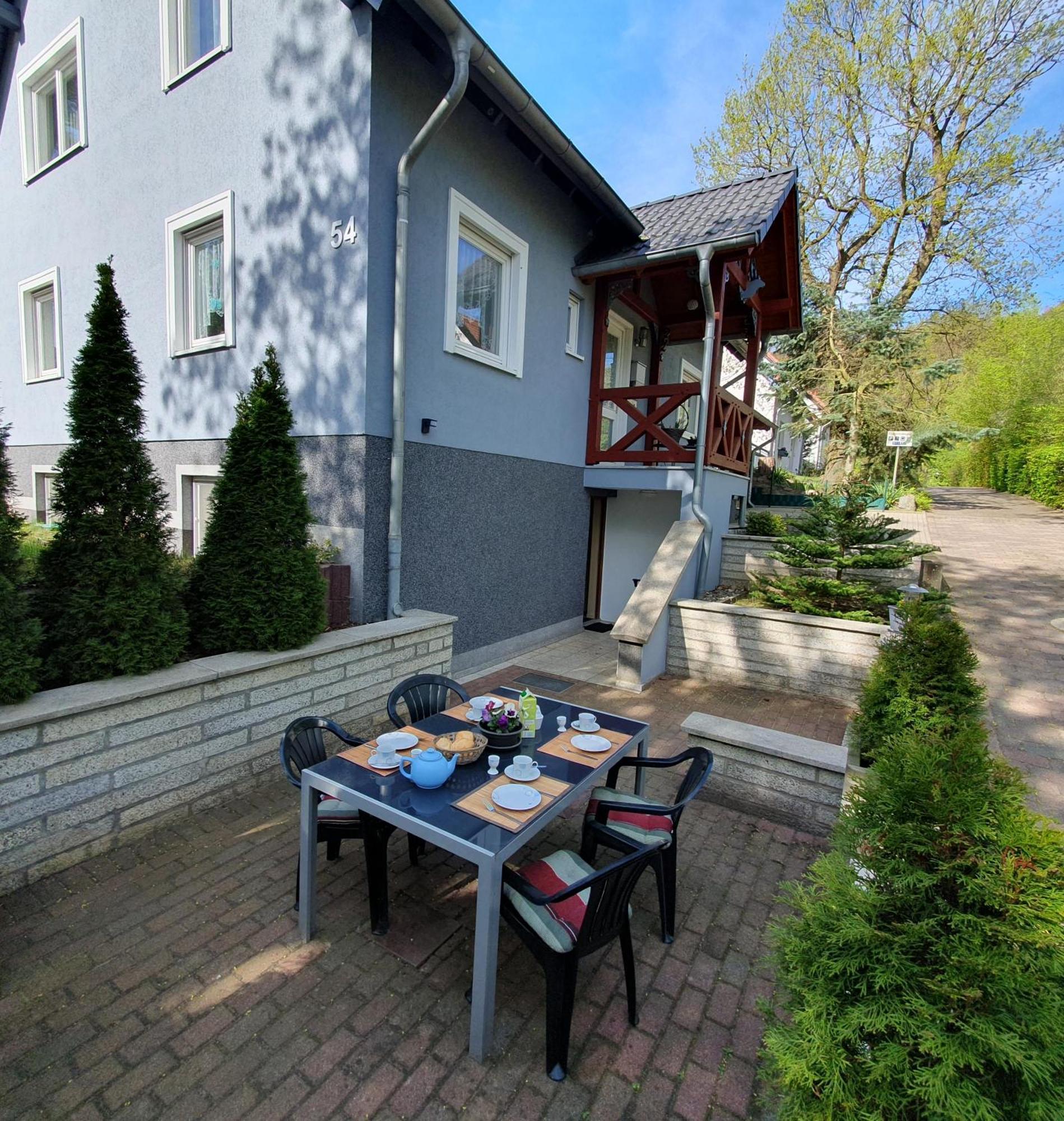 Apartment Kastanienblick Mit Wlan